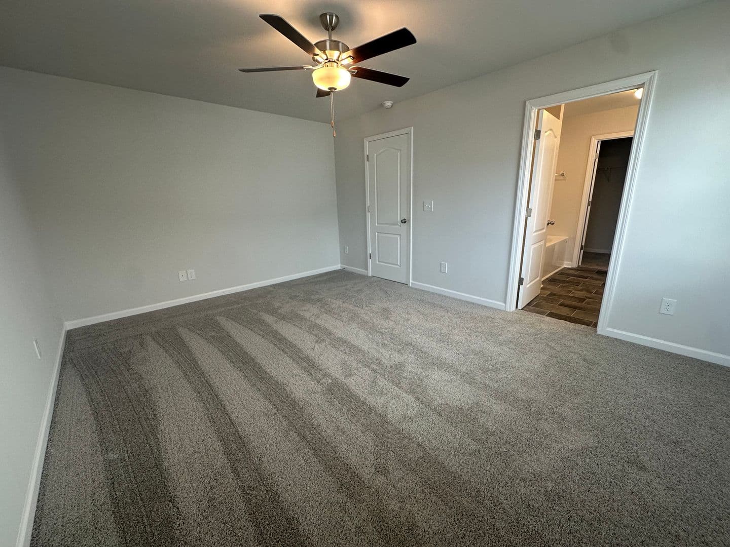 Raeford House: 191 Hornet Dr
