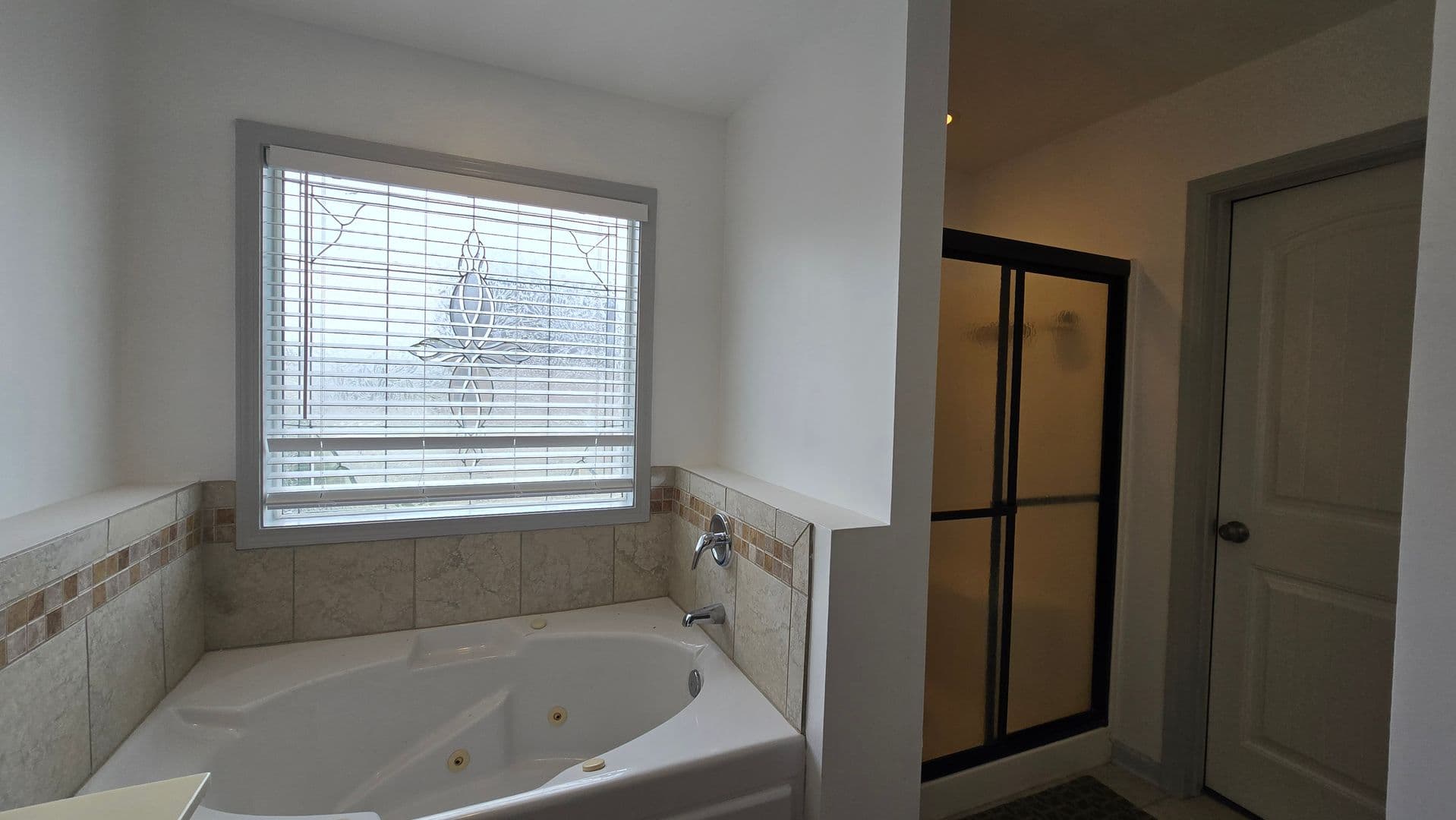 Fayetteville House: 2913 Schonner Court