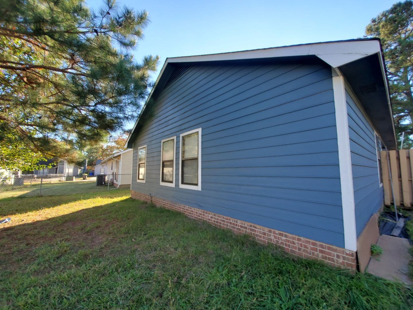 Fayetteville House: 545 Auburndale Lane