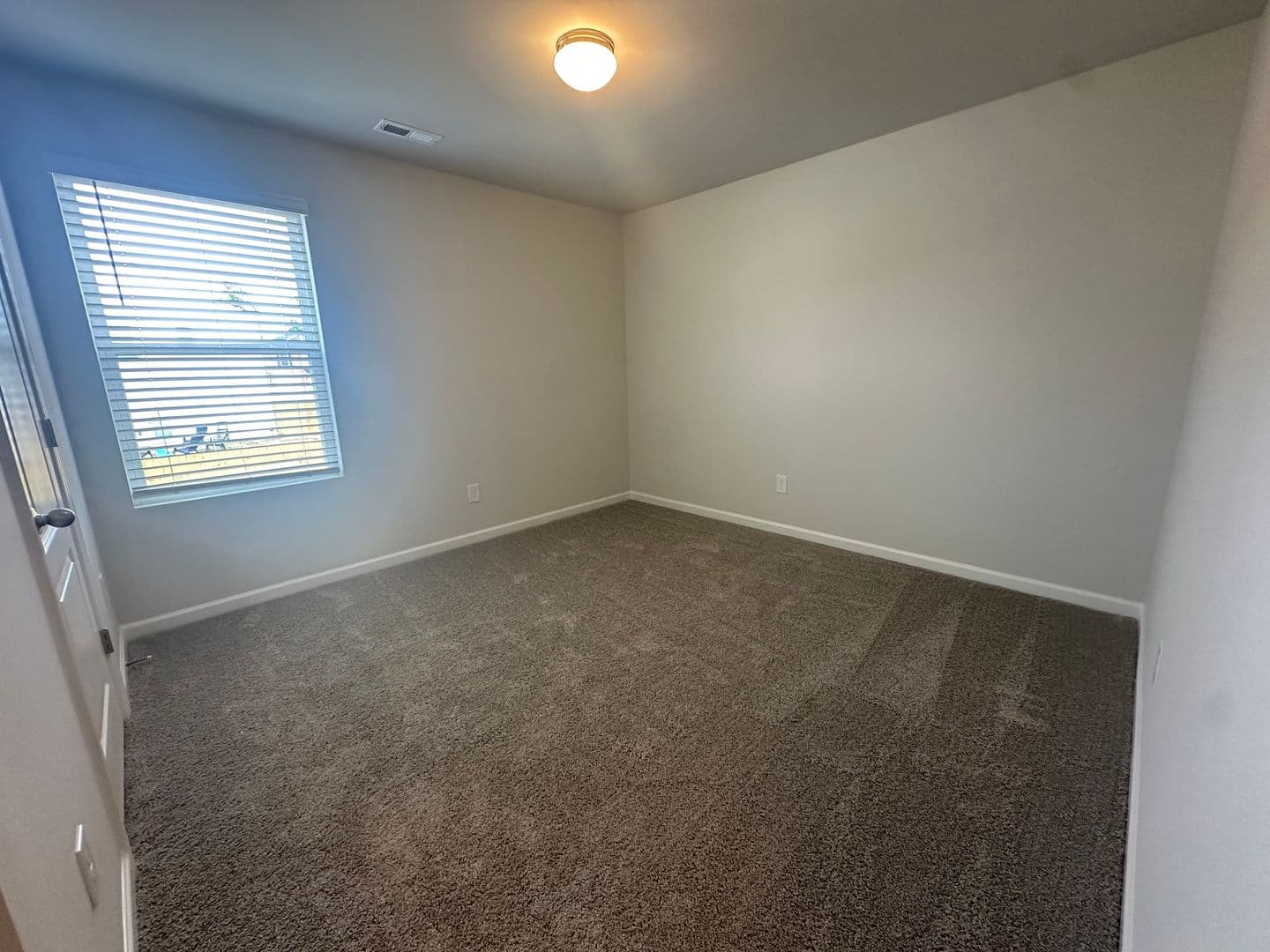 Raeford House: 191 Hornet Dr