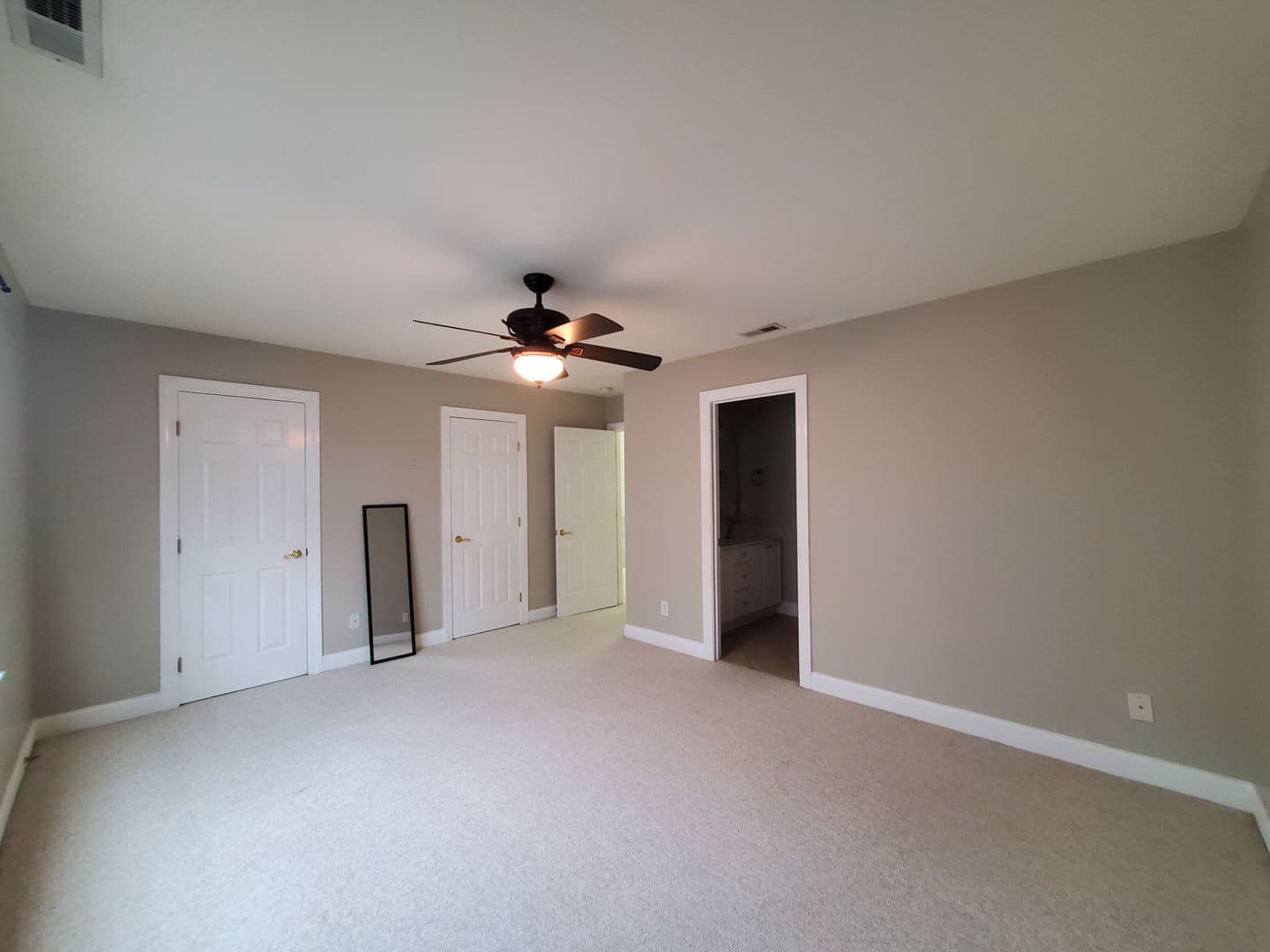 Lumberton Townhome: 4890 Independence Dr #5