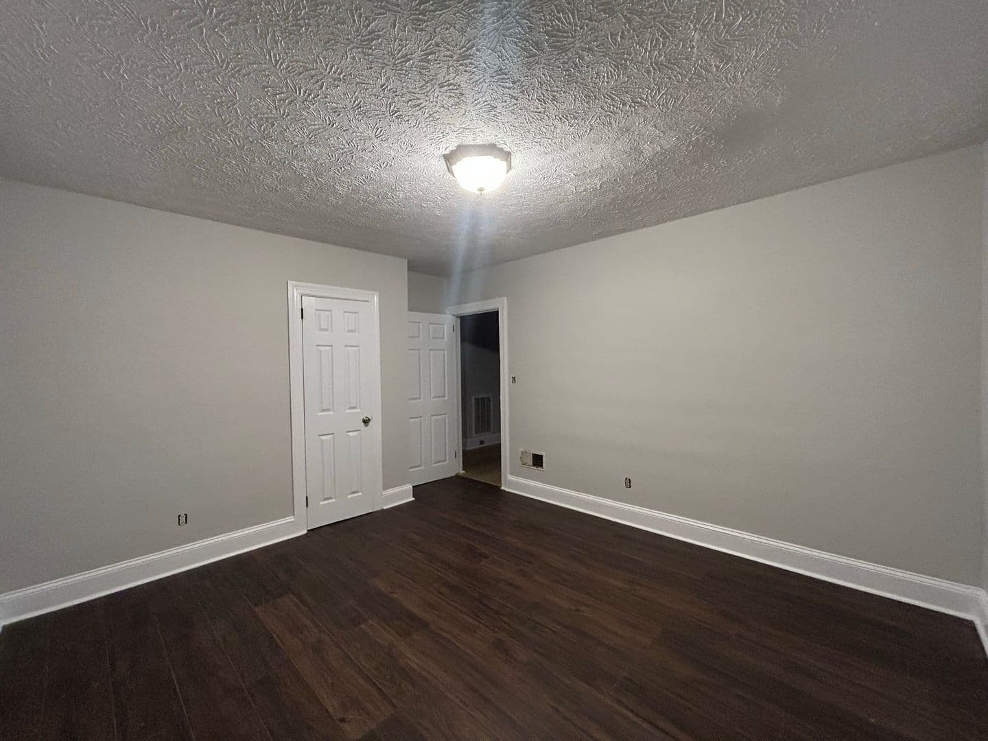 Fayetteville House: 1607 Ramsey Street