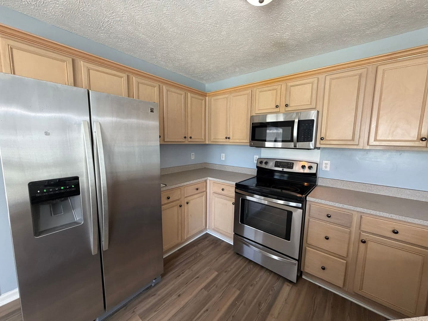 Fayetteville House: 7308 Scenic Drive