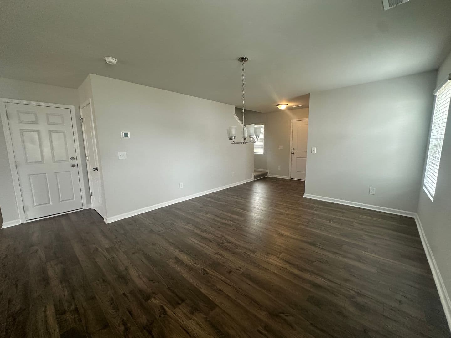 Raeford House: 191 Hornet Dr