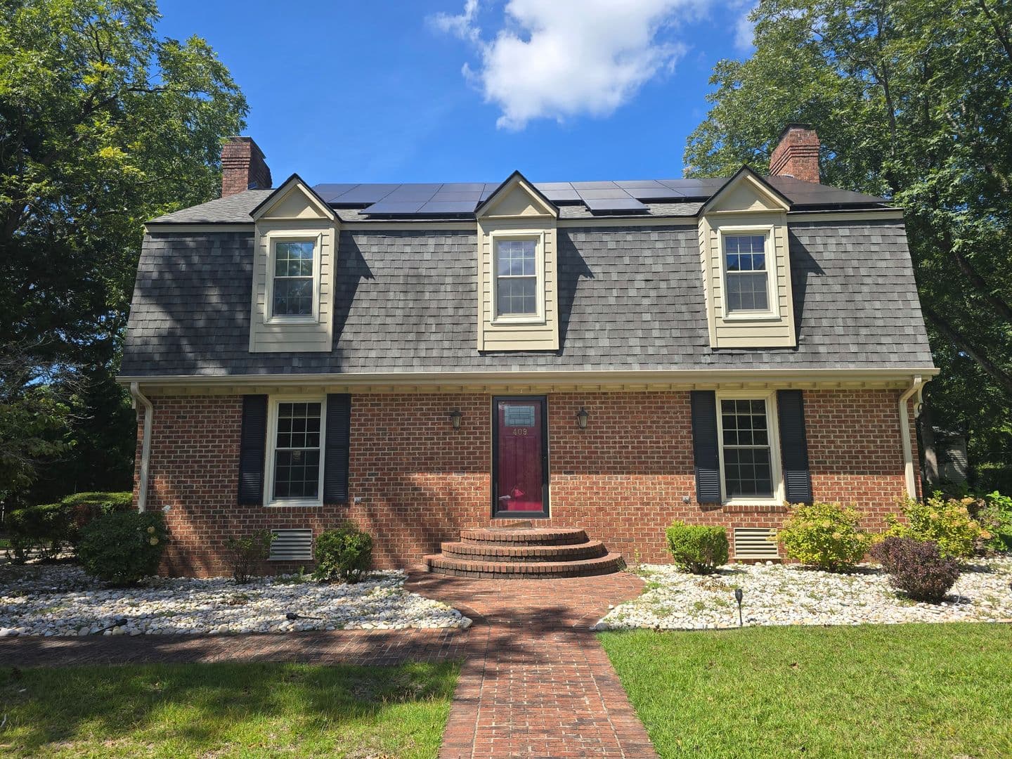 Raeford House: 409 N Fulton Street