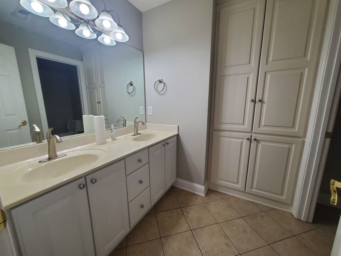 Lumberton Townhome: 4890 Independence Dr #5