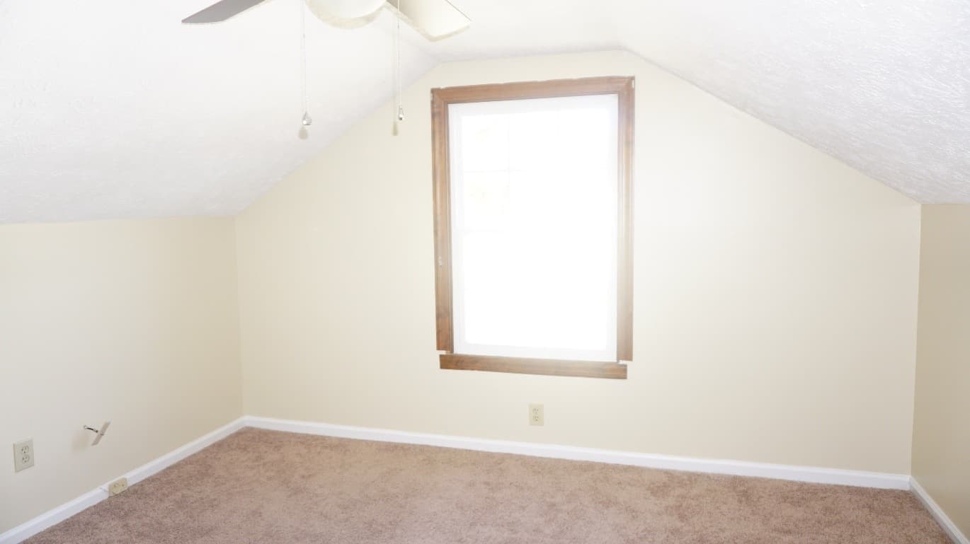 Fayetteville House: 6887 Big Wood Rd.