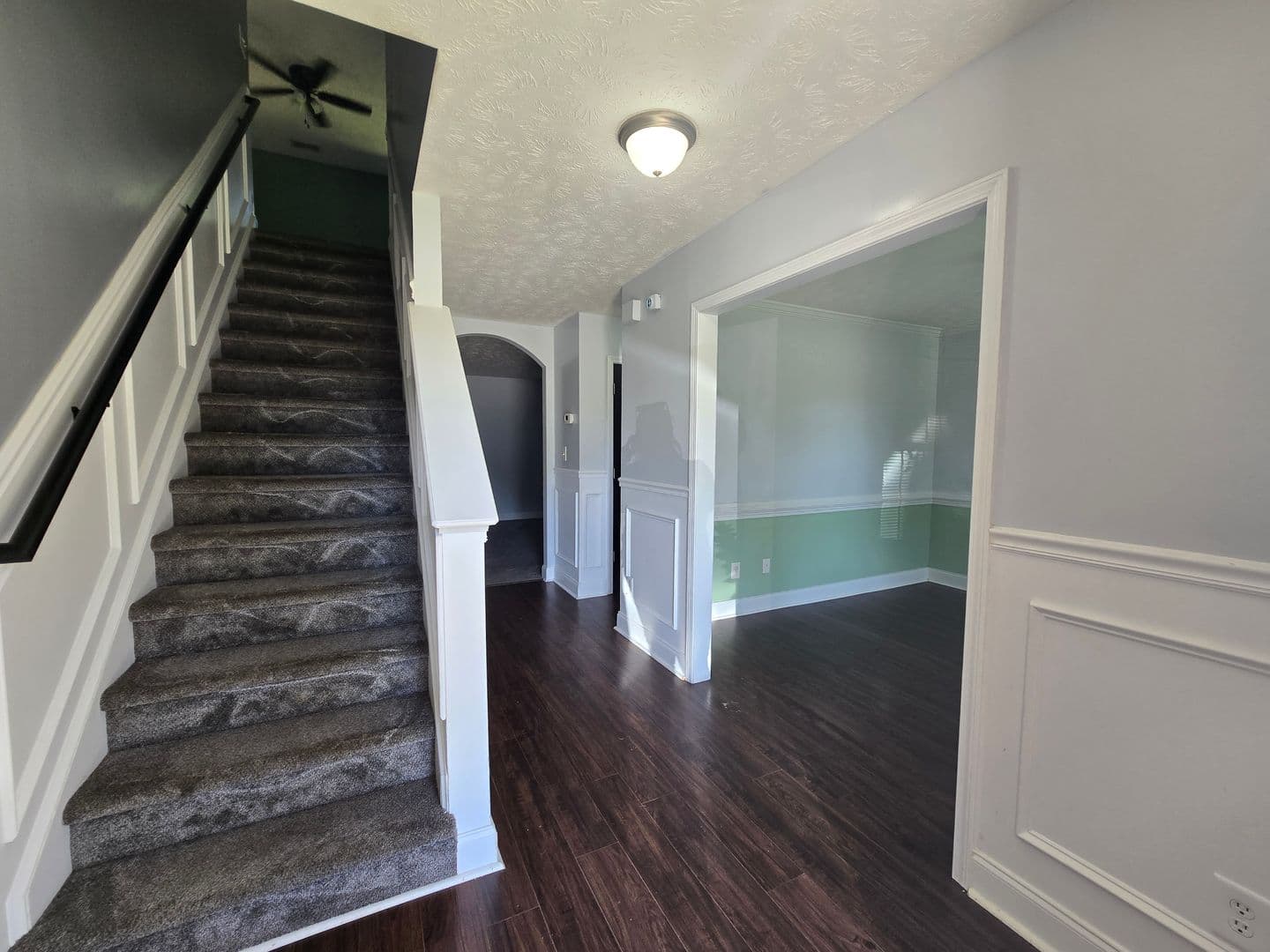 Raeford House: 103 Flag Lane