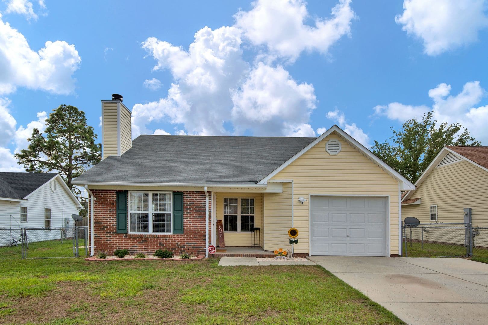Hope Mills House: 3915 Harden Road