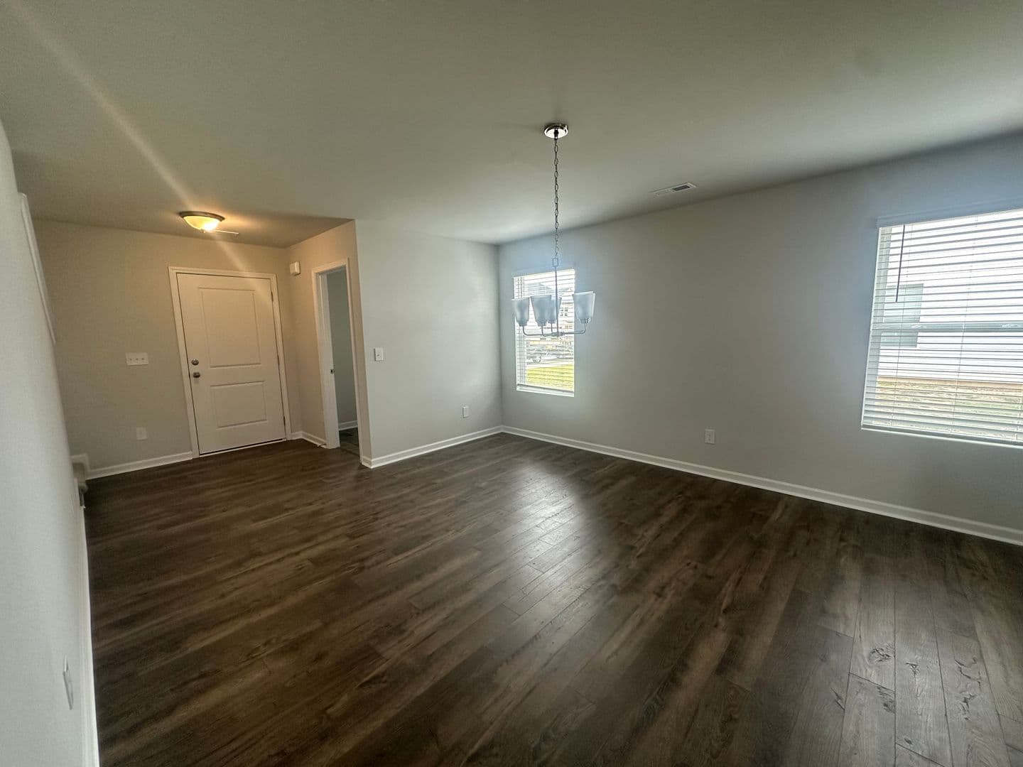 Raeford House: 191 Hornet Dr