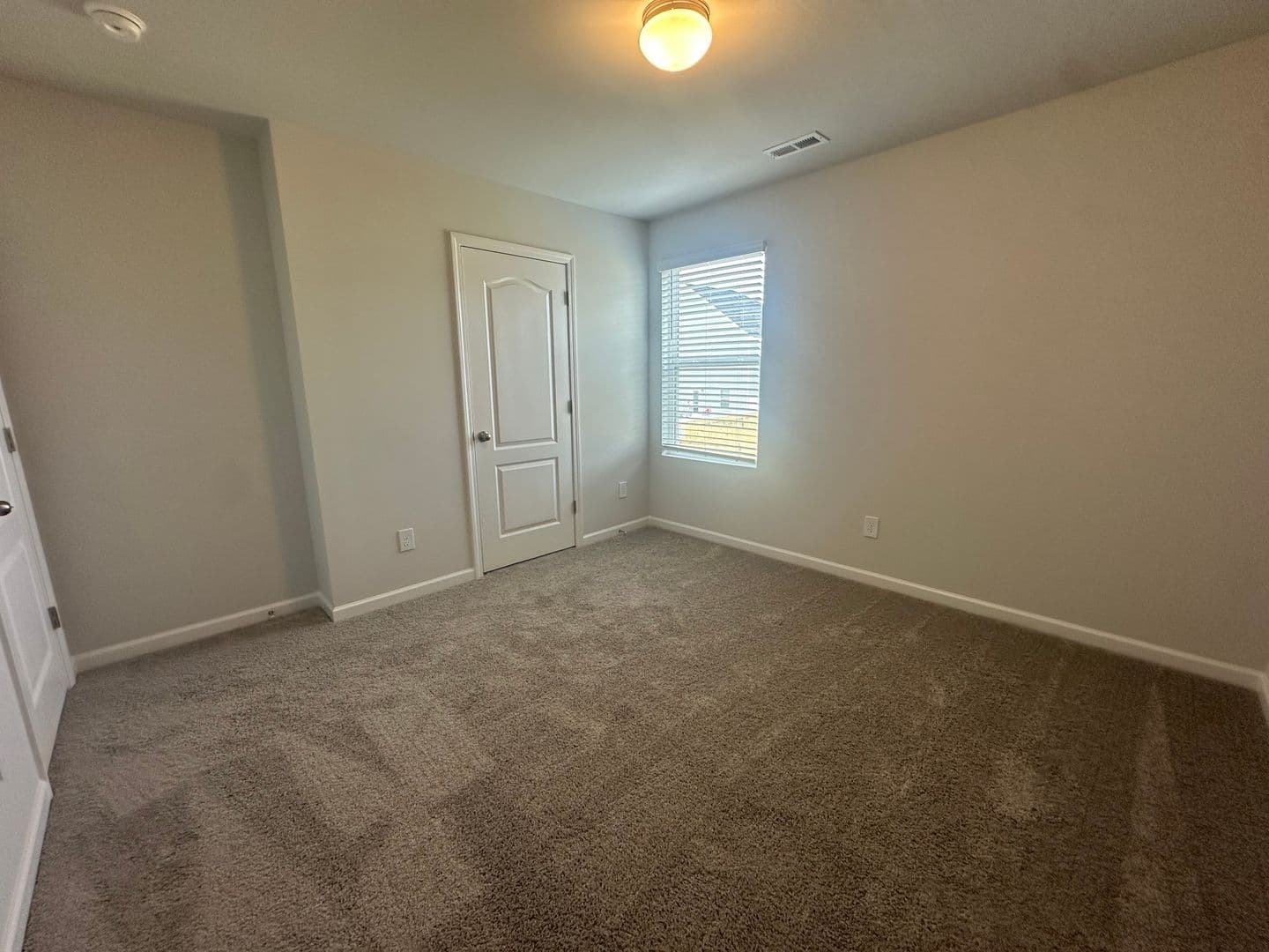 Raeford House: 191 Hornet Dr