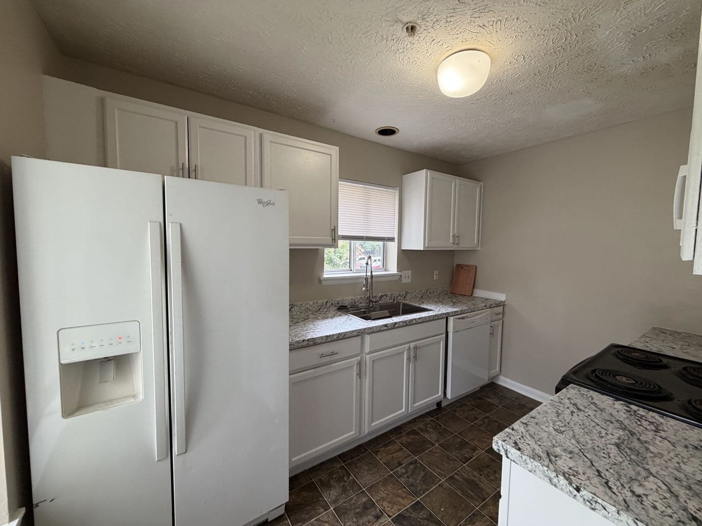 Fayetteville House: 3374-24 Galleria