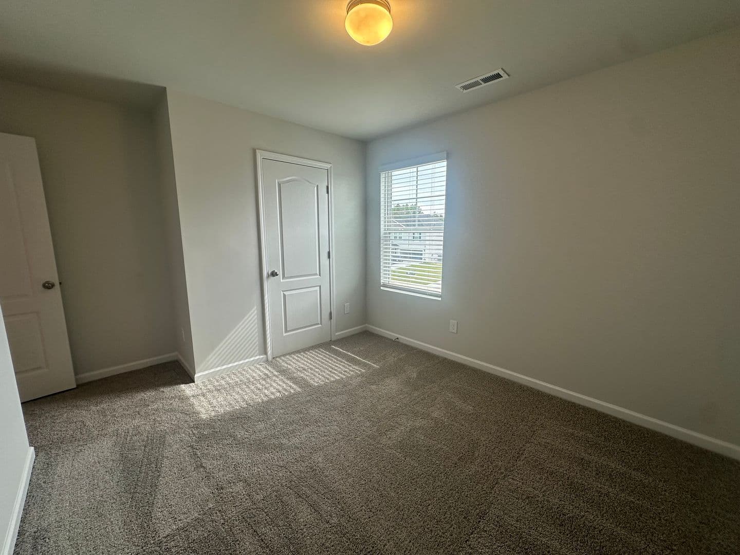 Raeford House: 191 Hornet Dr