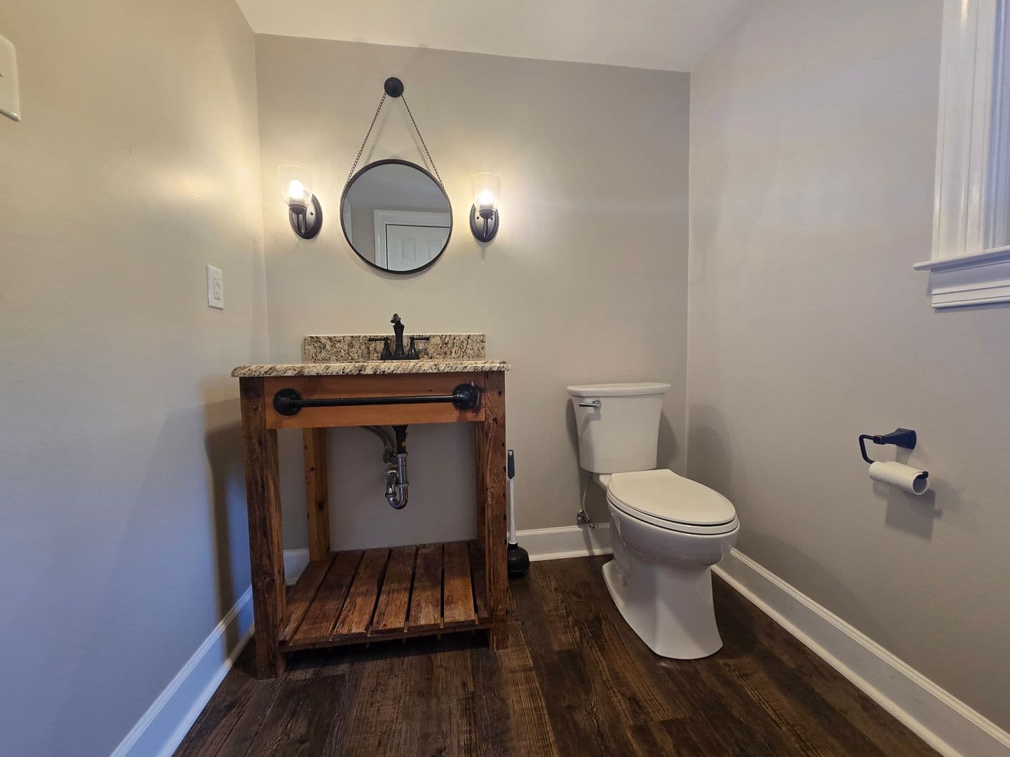Raeford House: 409 N Fulton Street