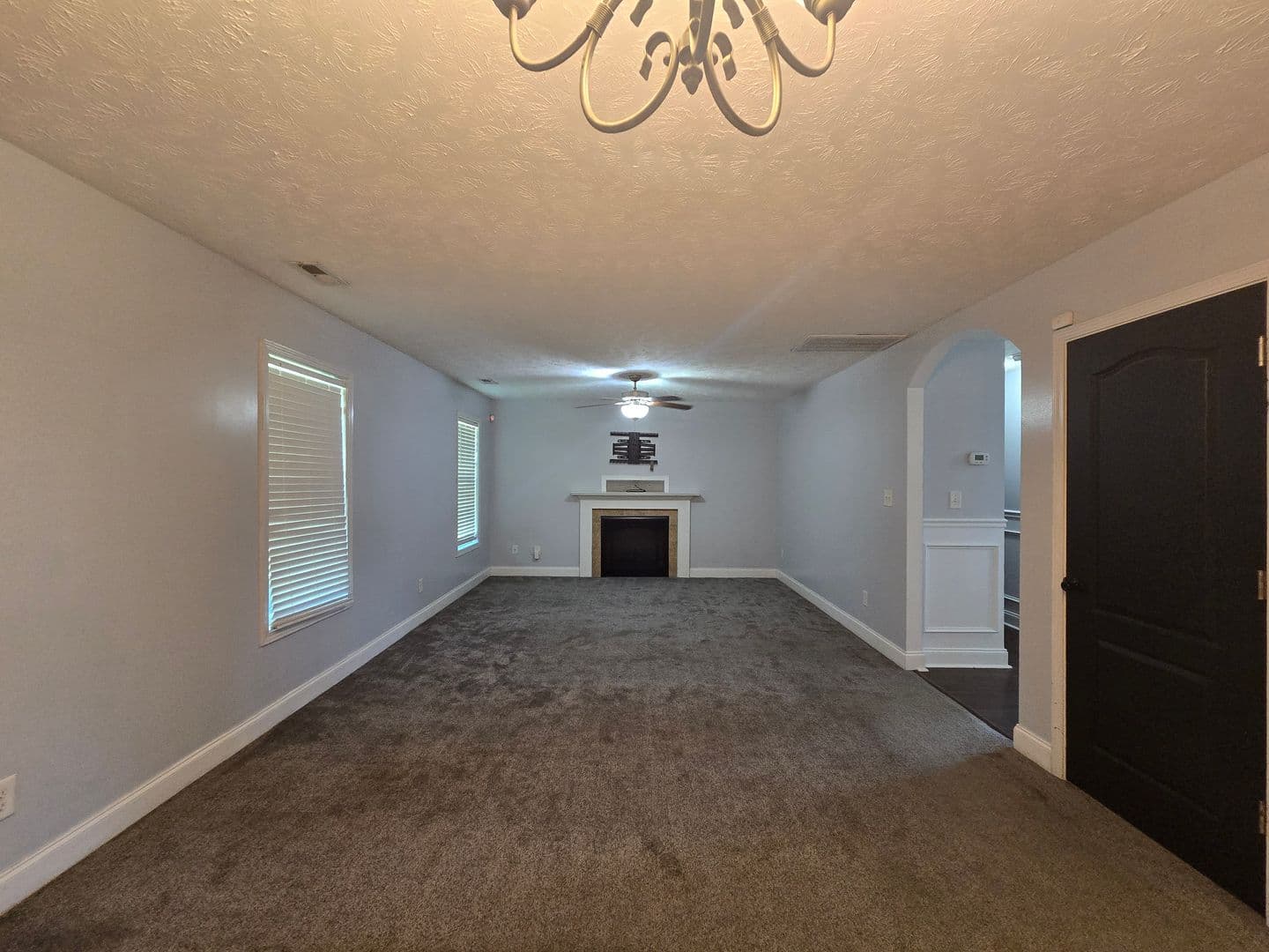 Raeford House: 103 Flag Lane