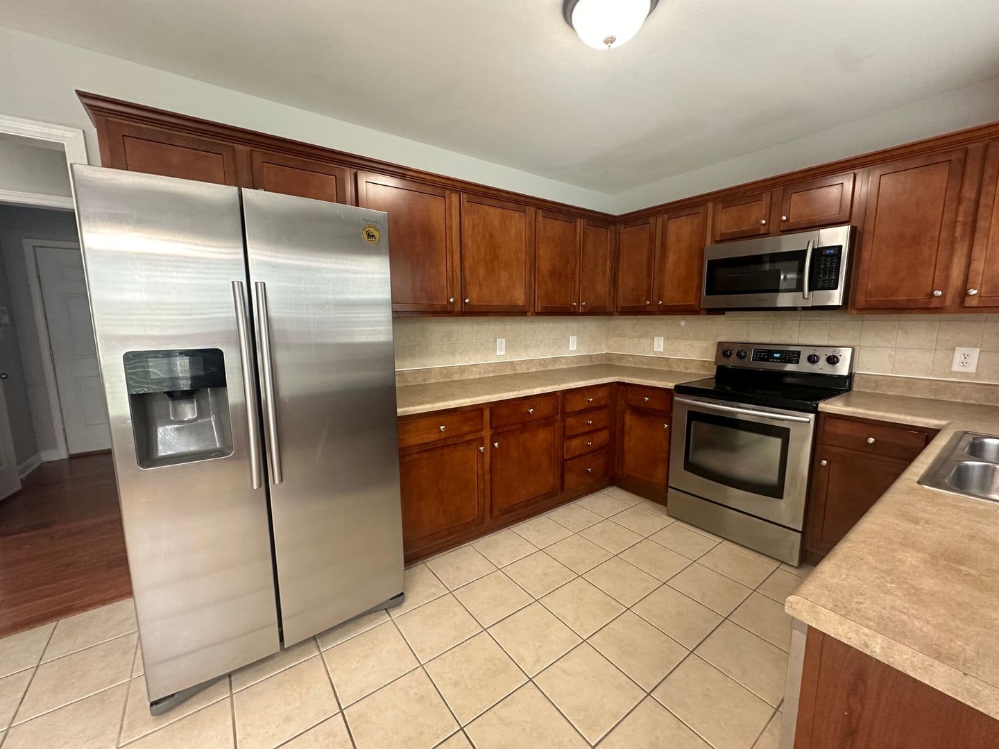 Fayetteville House: 4252 Redspire Ln