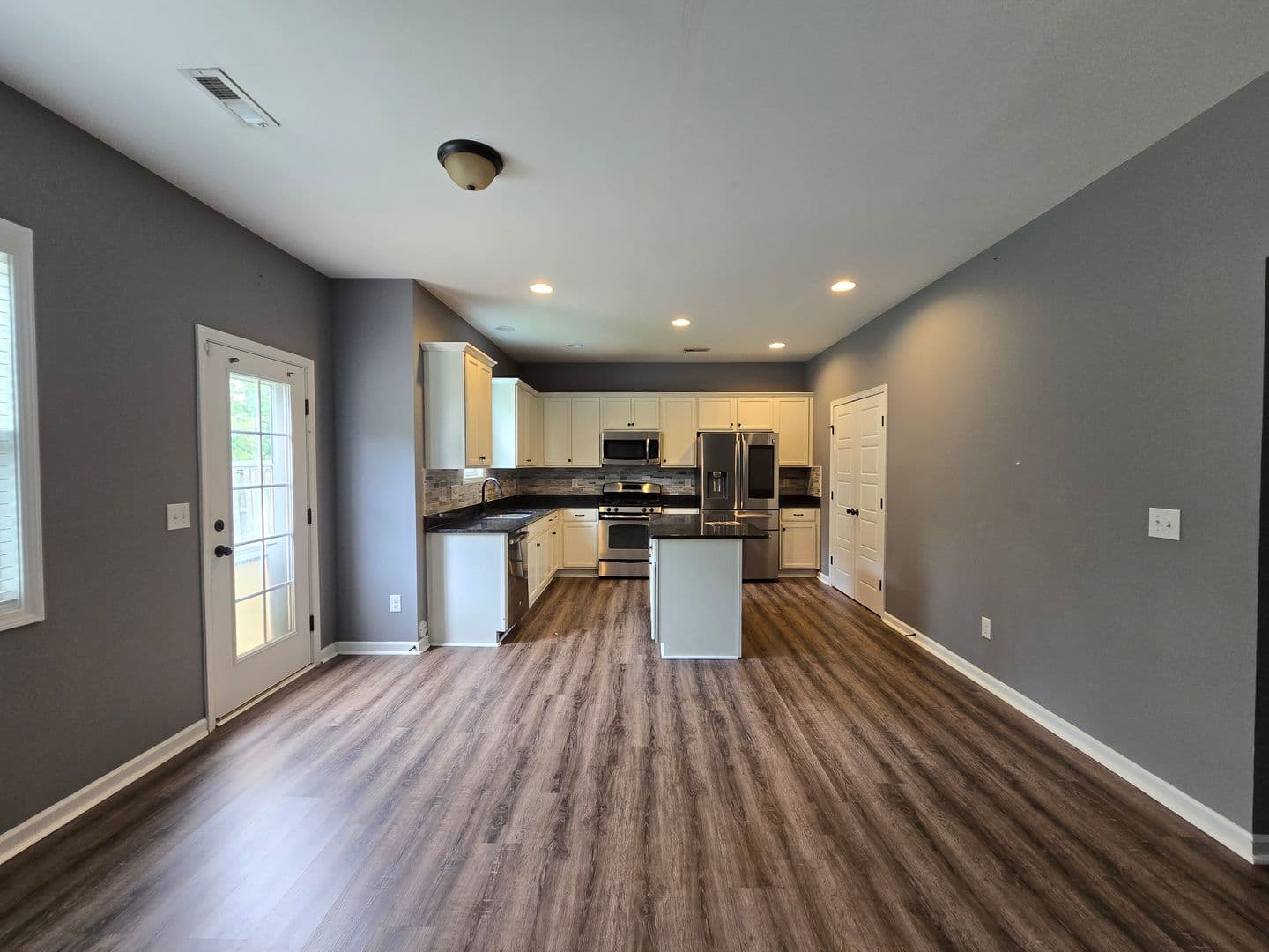 Fayetteville House: 3712 Badin Lake Lane