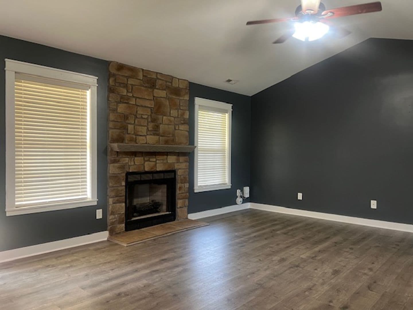 Fayetteville House: 436 Chester Lake Place
