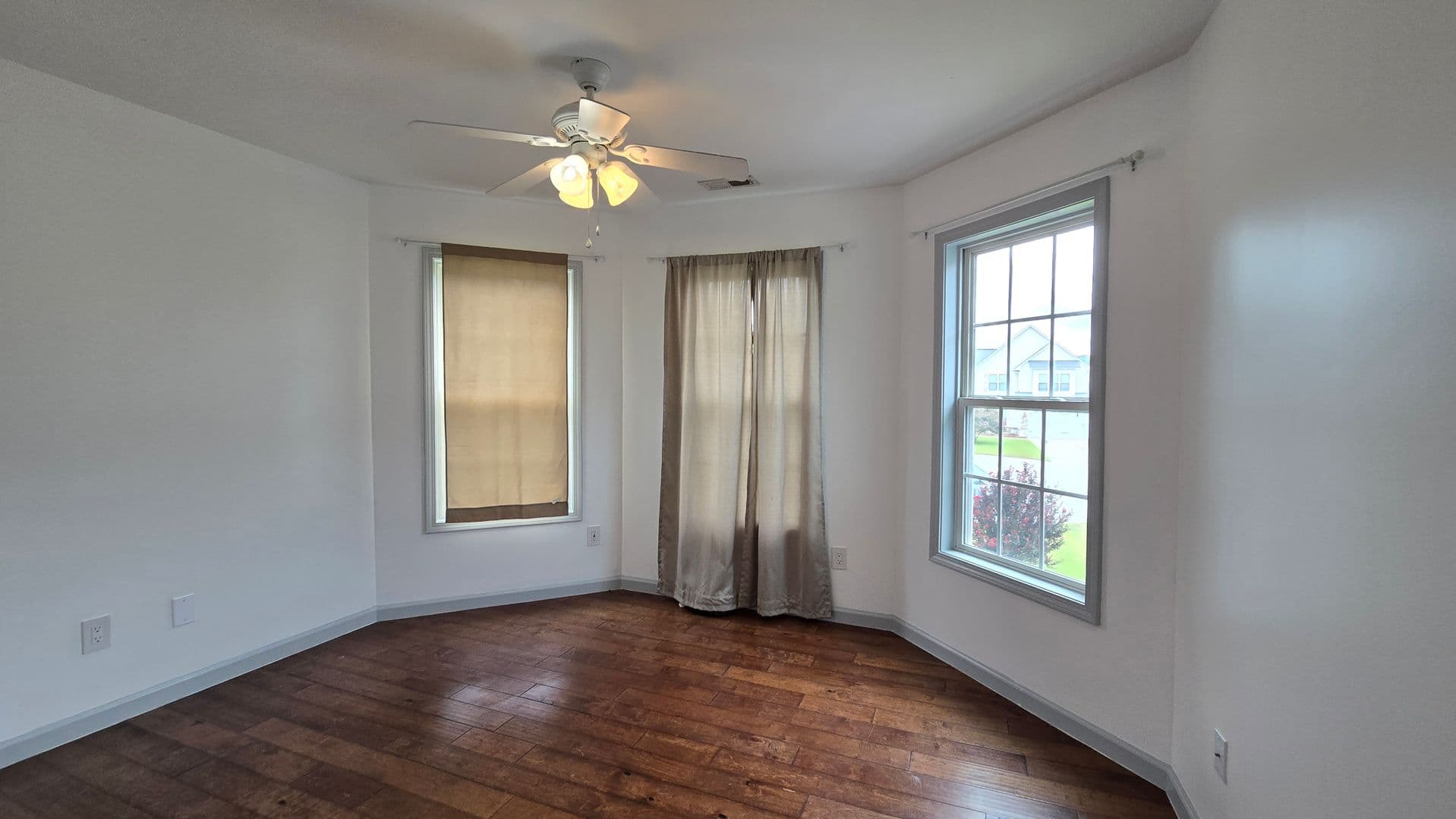 Fayetteville House: 2913 Schonner Court