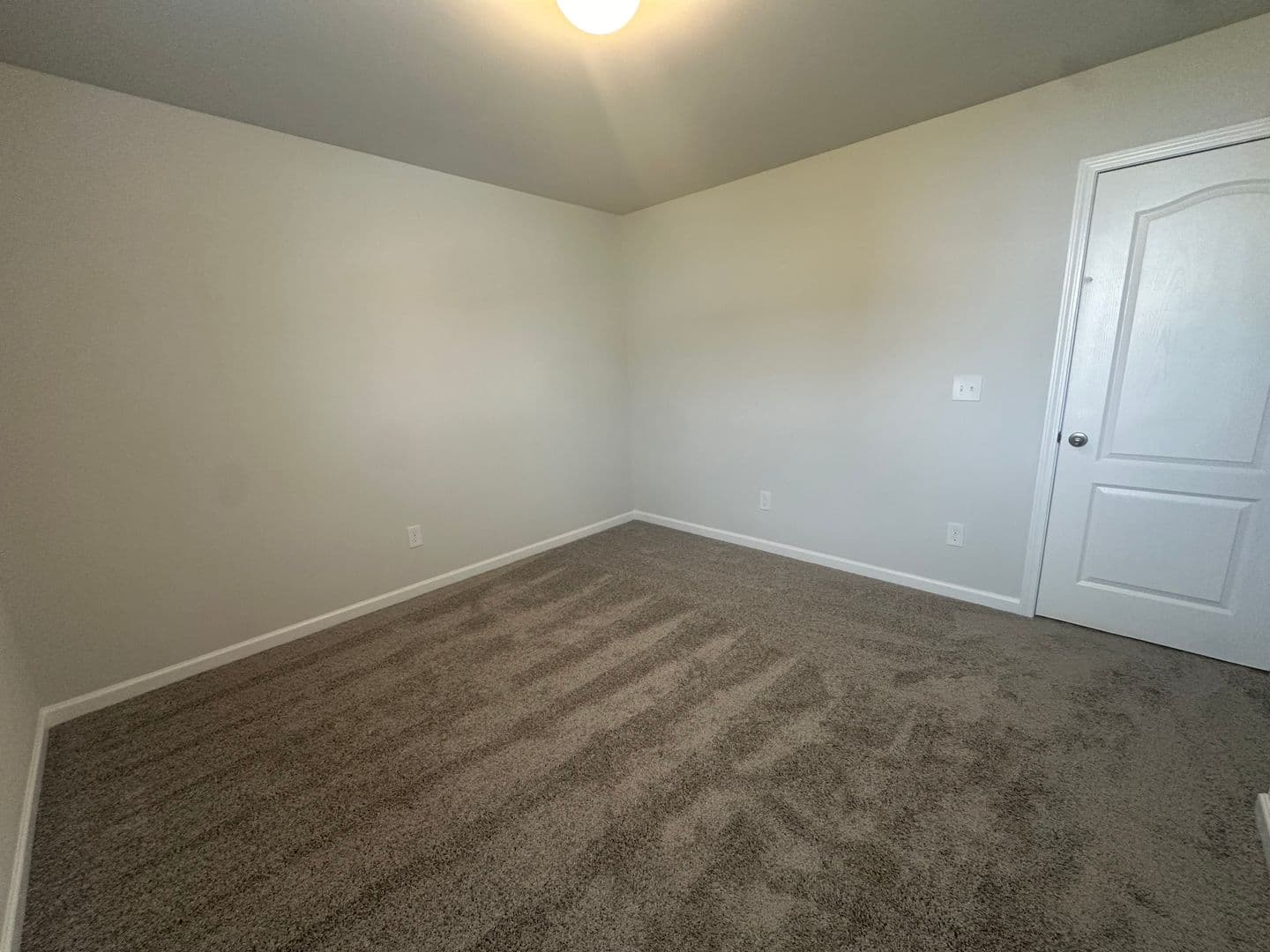 Raeford House: 191 Hornet Dr
