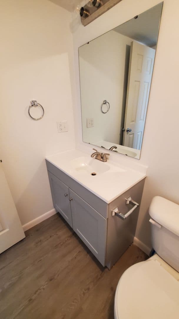 Fayetteville House: 903 Locust Street