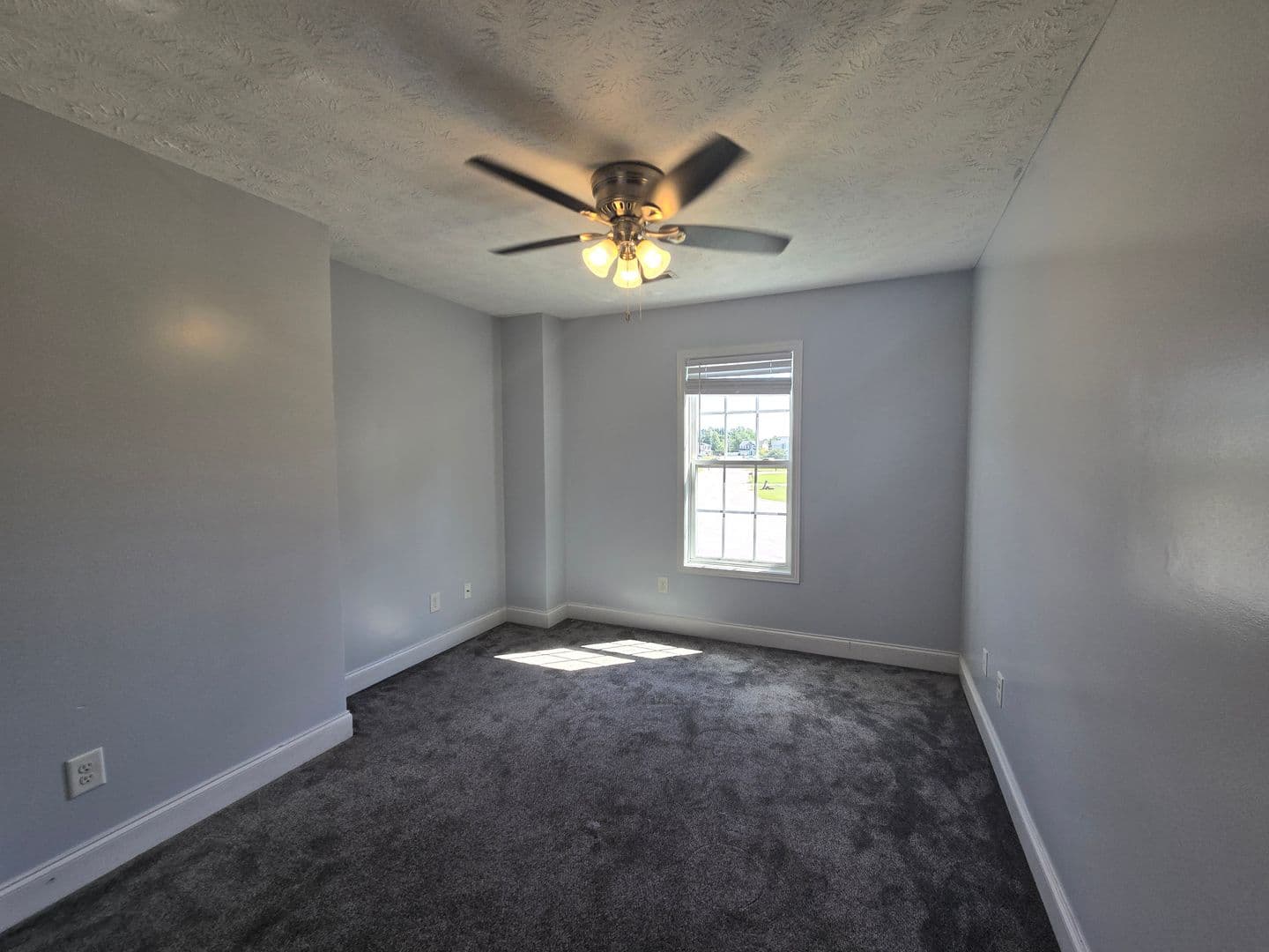 Raeford House: 103 Flag Lane