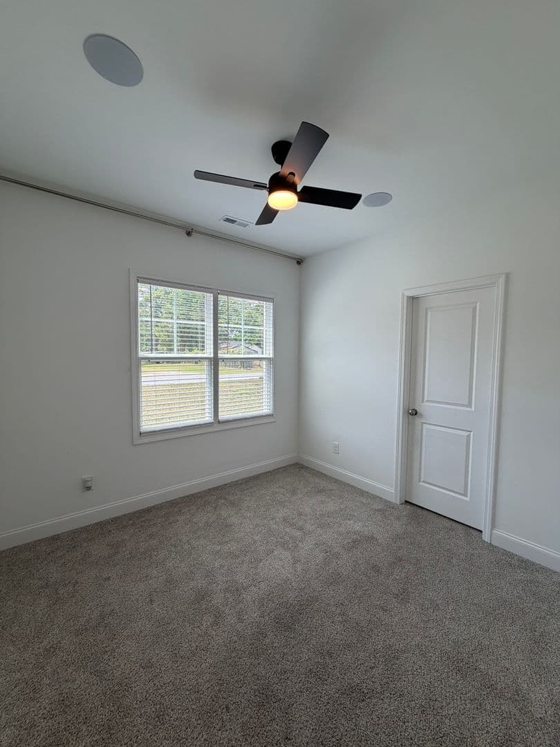 Raeford House: 908 Stevens Street