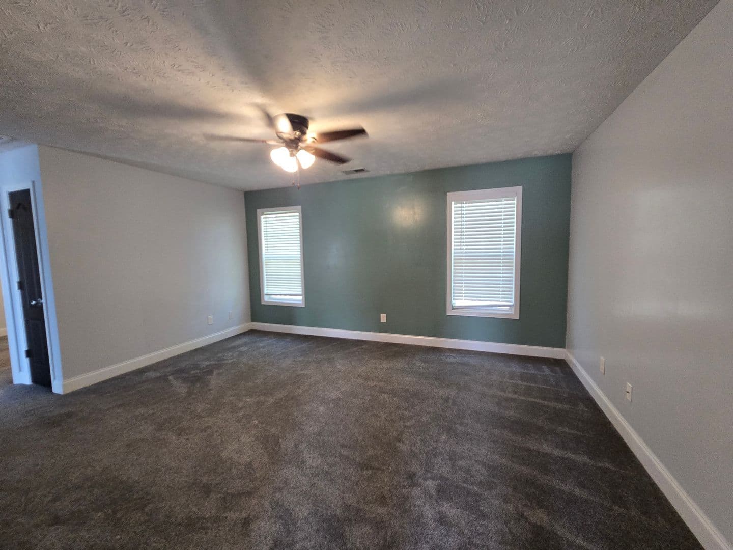 Raeford House: 103 Flag Lane