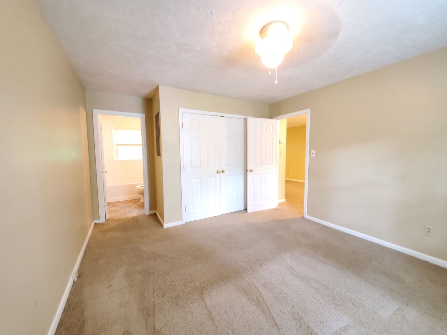 Fayetteville Apartment: 2515 Providence Rd.