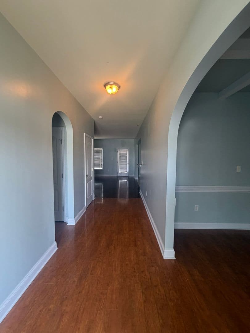 Fayetteville House: 3541 Castlefield Lane