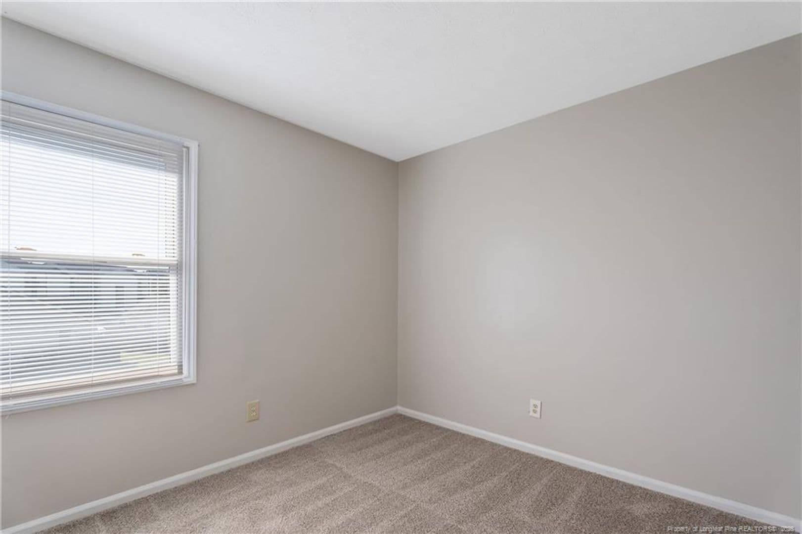 Fayetteville House: 416 Kirkcaldy