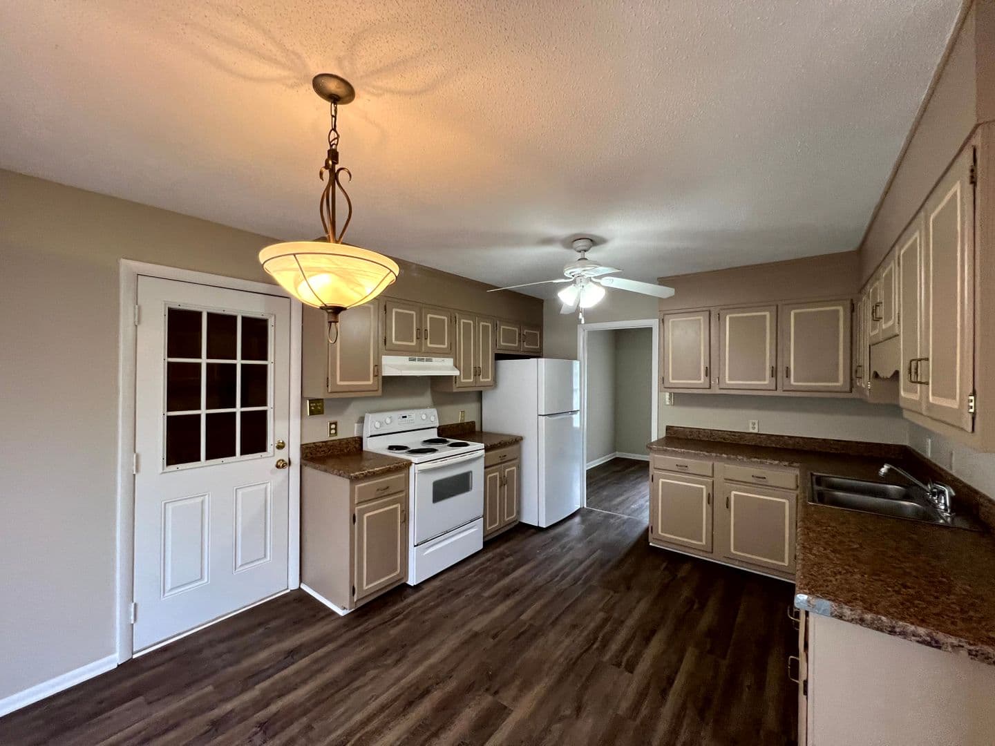 Spring Lake House: 109 Deerfield Dr.
