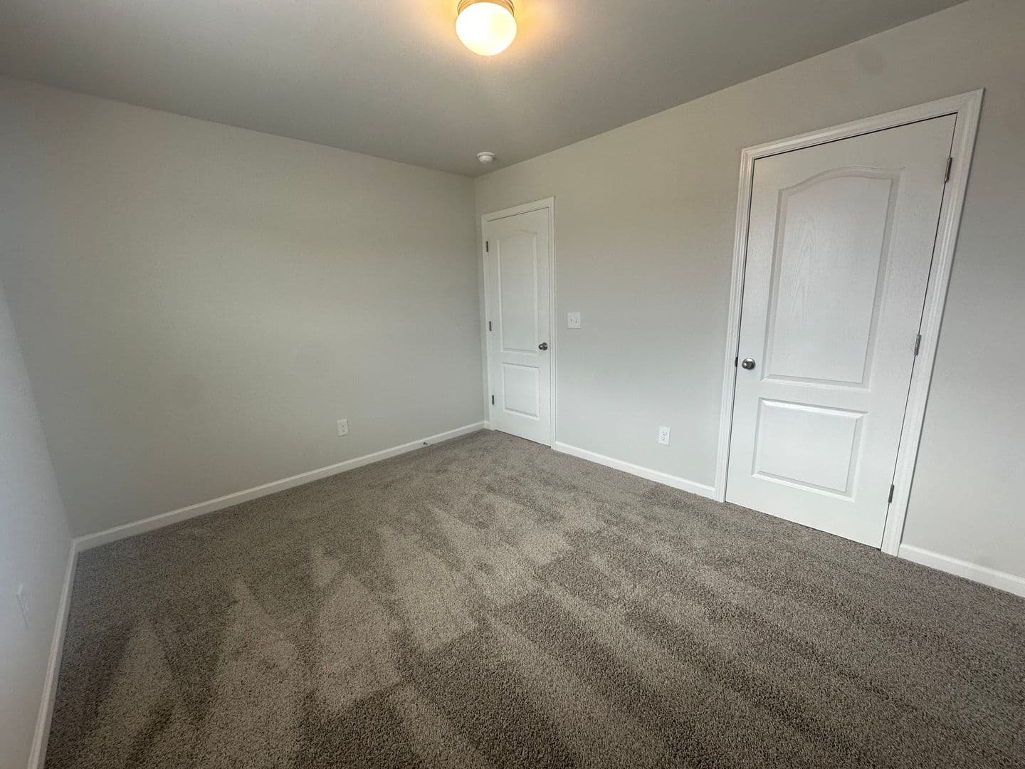 Raeford House: 191 Hornet Dr