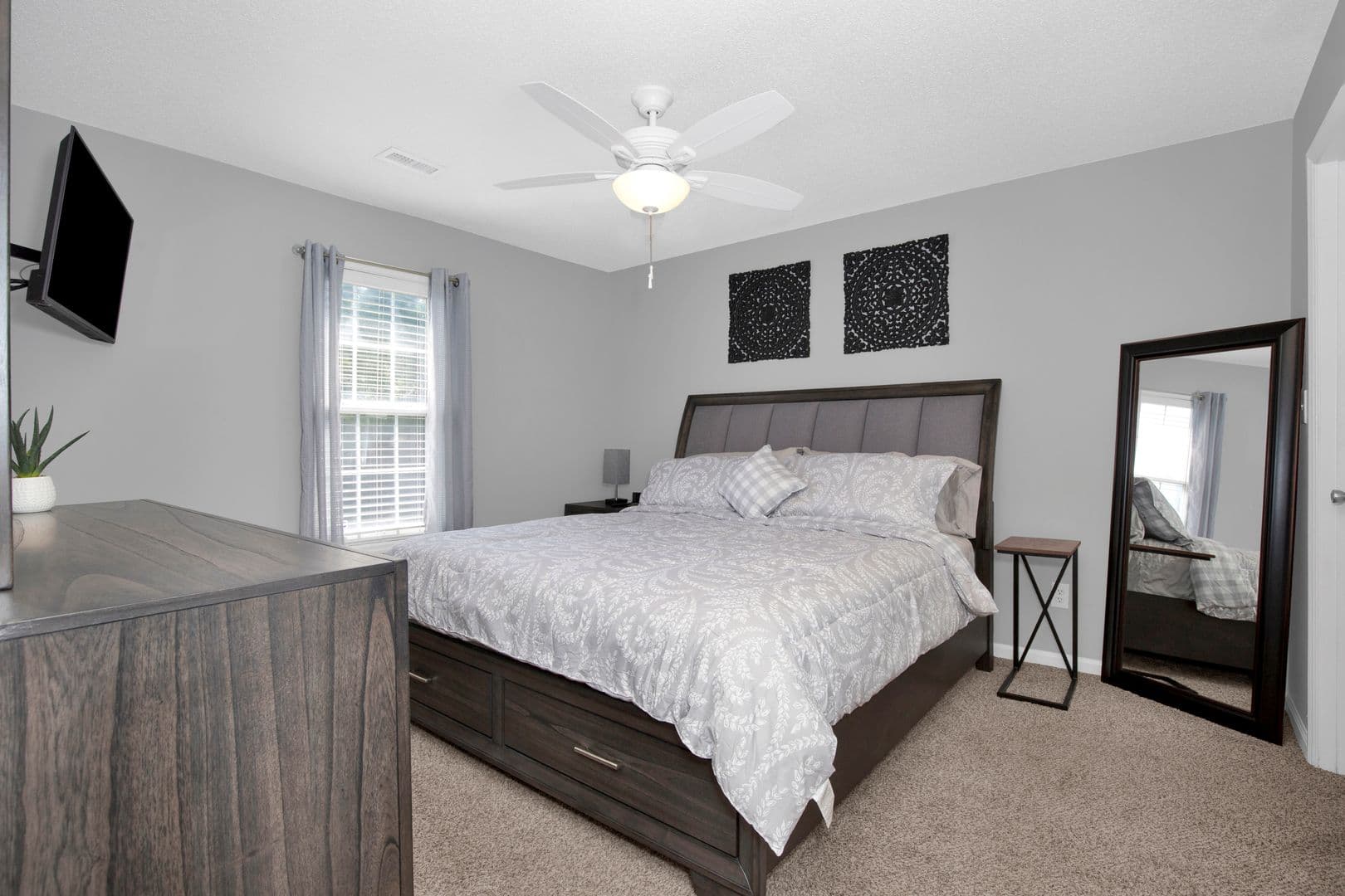 Hope Mills House: 3915 Harden Road