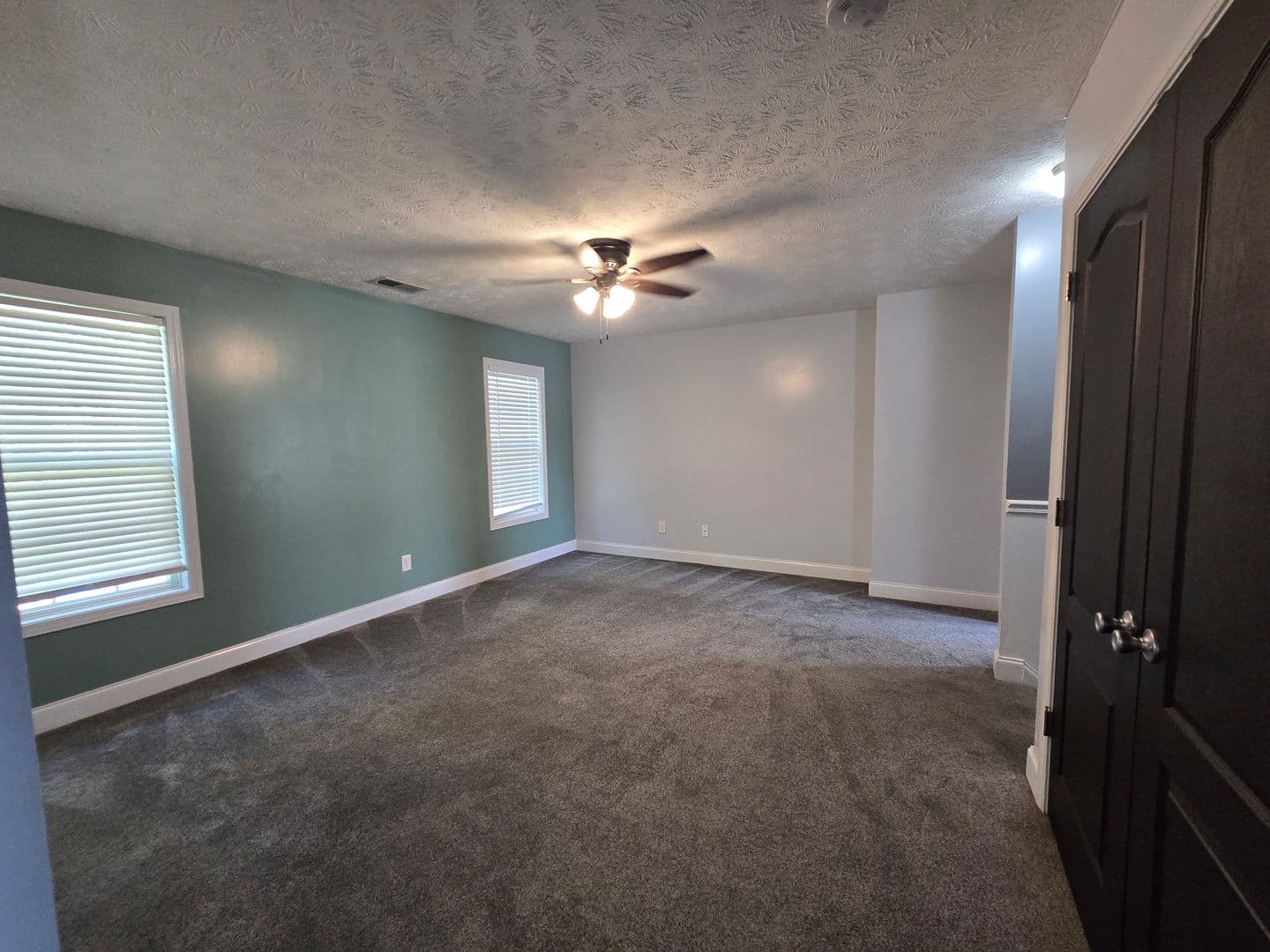 Raeford House: 103 Flag Lane