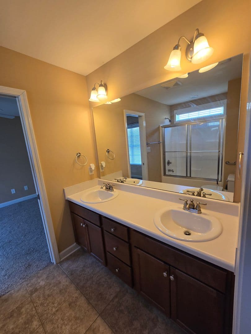 Fayetteville Townhome: 5114 Chapel Lane