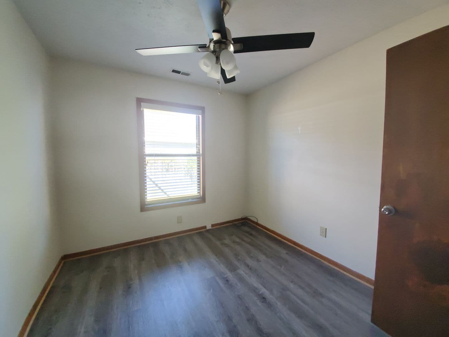Fayetteville House: 545 Auburndale Lane