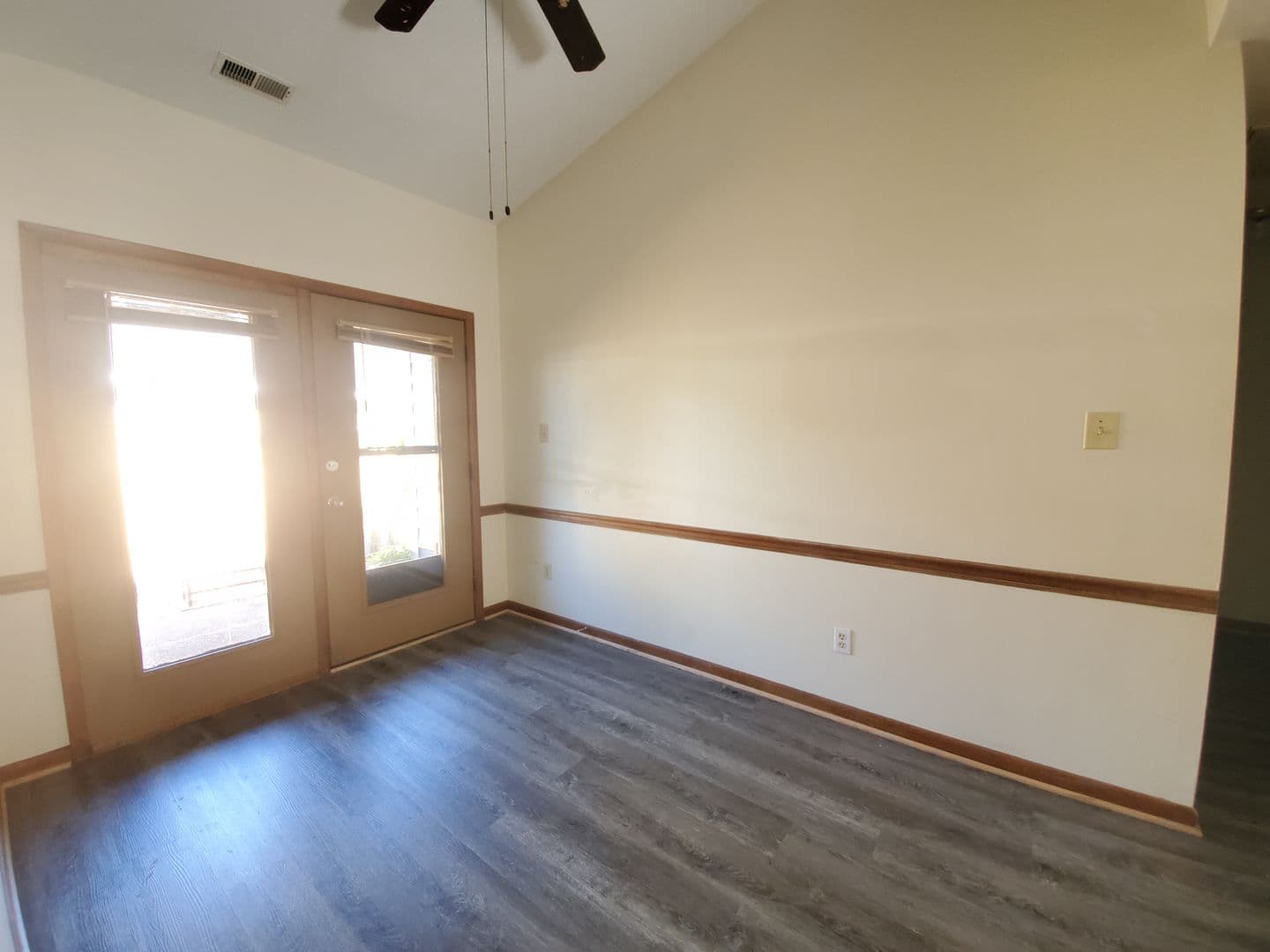 Fayetteville House: 545 Auburndale Lane