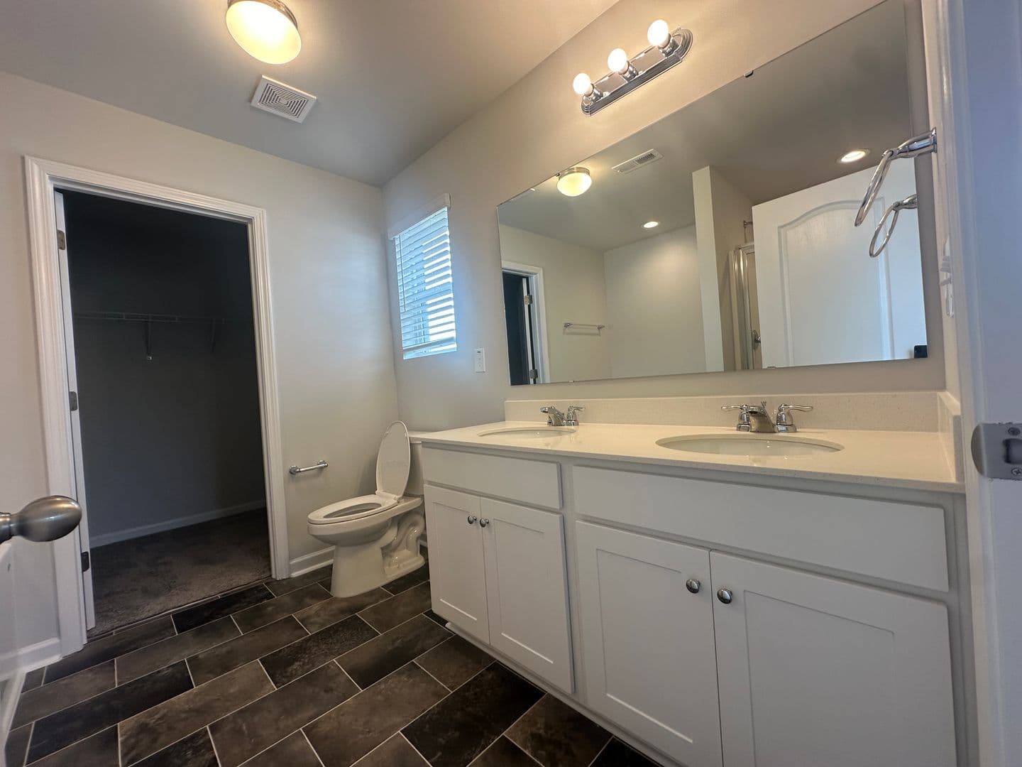 Raeford House: 191 Hornet Dr