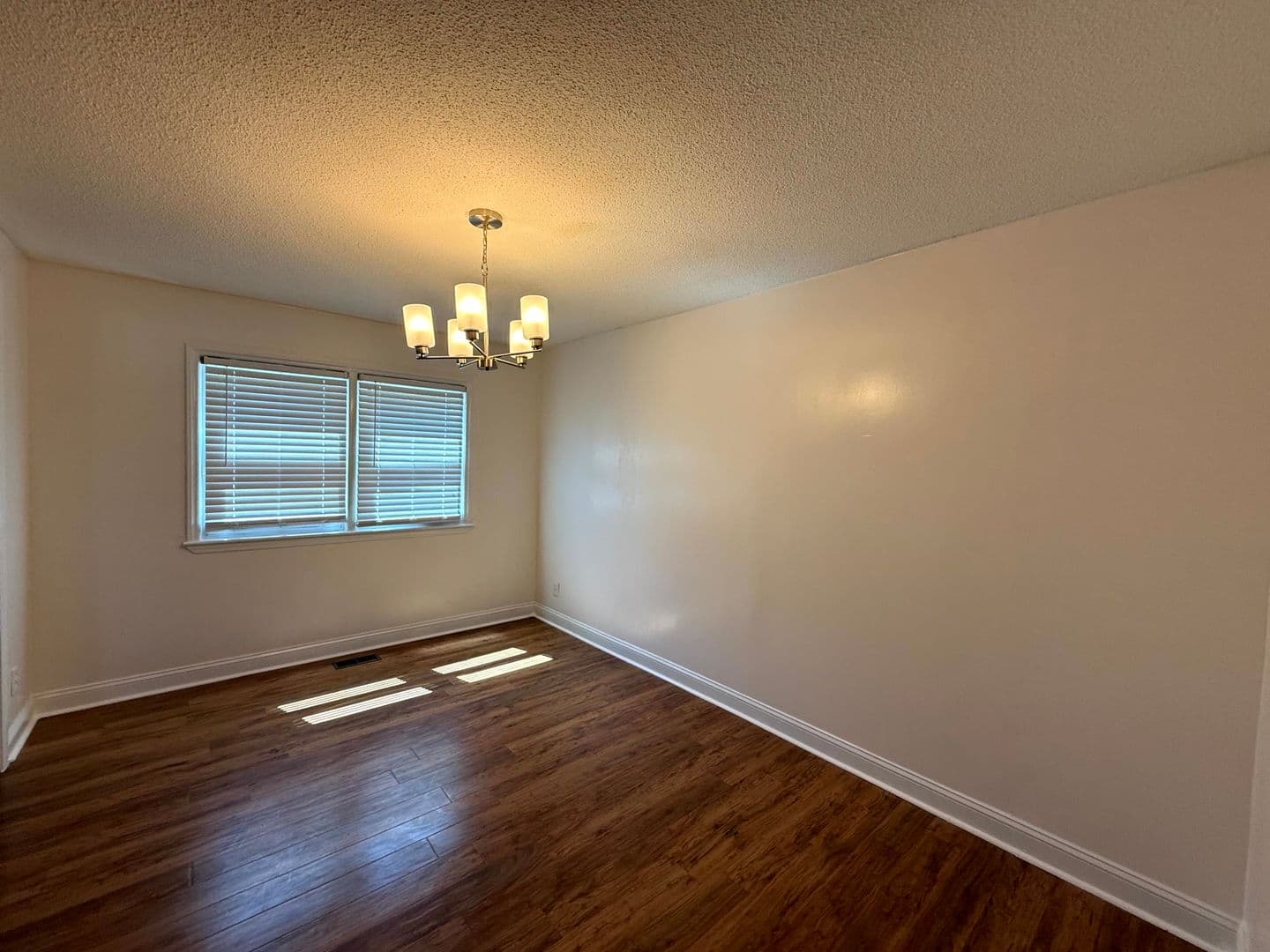 Fayetteville House: 6441 Kincross Avenue