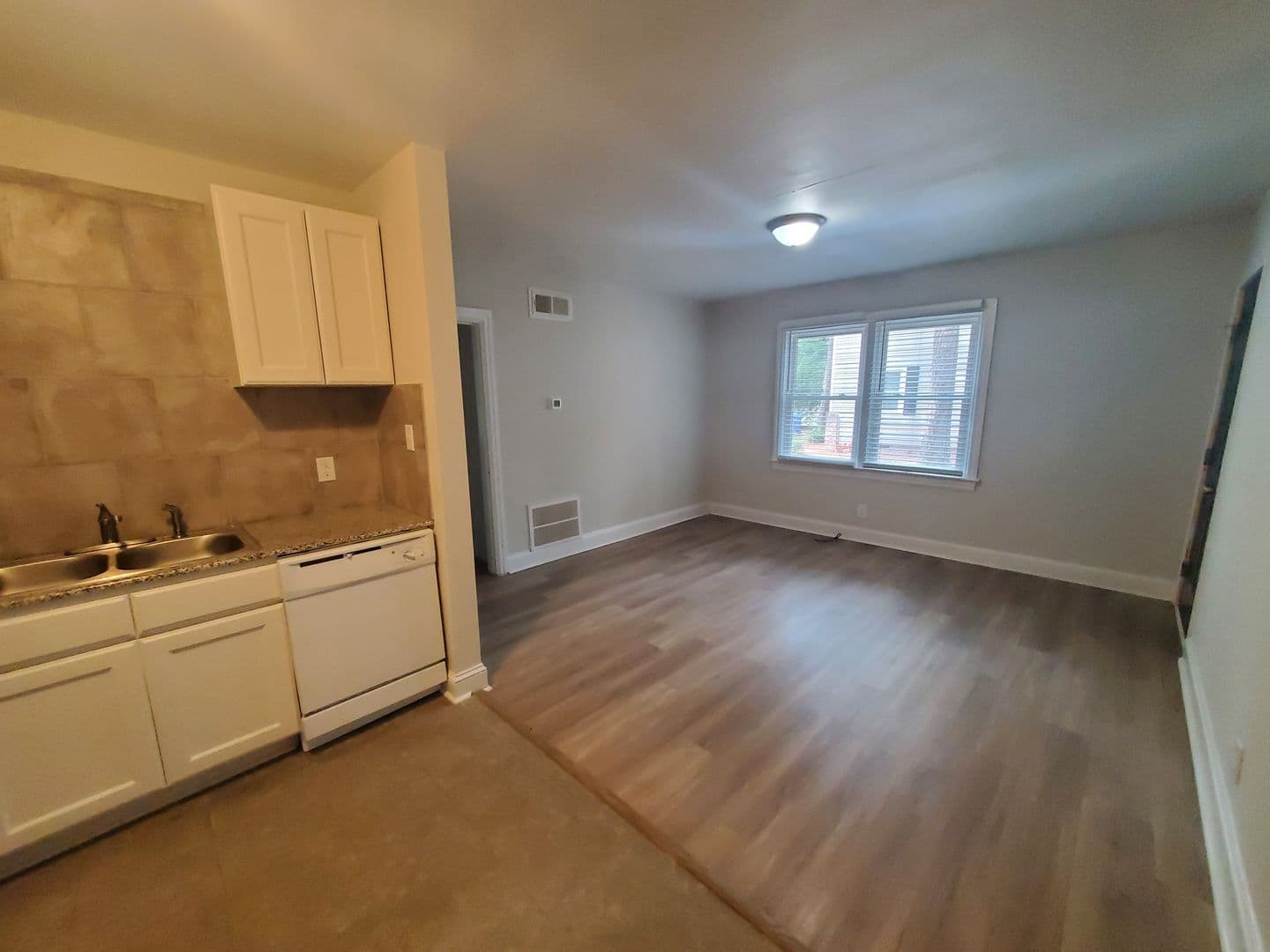 Fayetteville Condo: 214-1 Woodrow Street