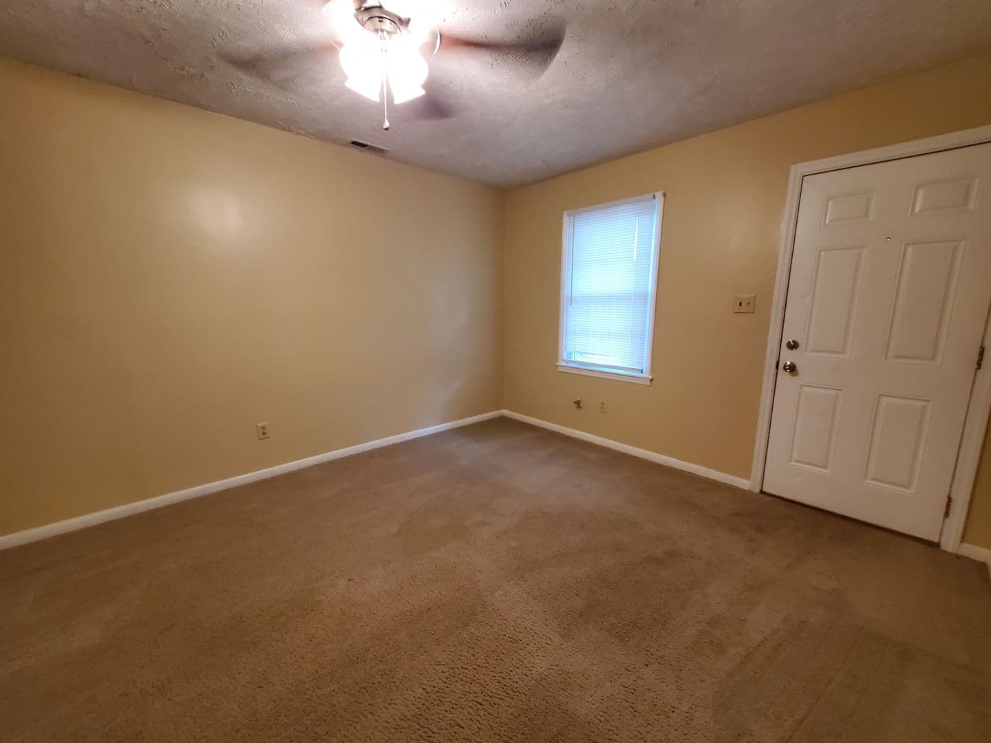 Fayetteville Apartment: 2515 Providence Rd.