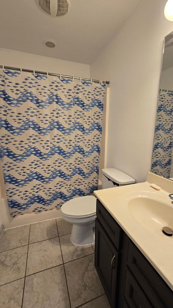 Fayetteville House: 2913 Schonner Court