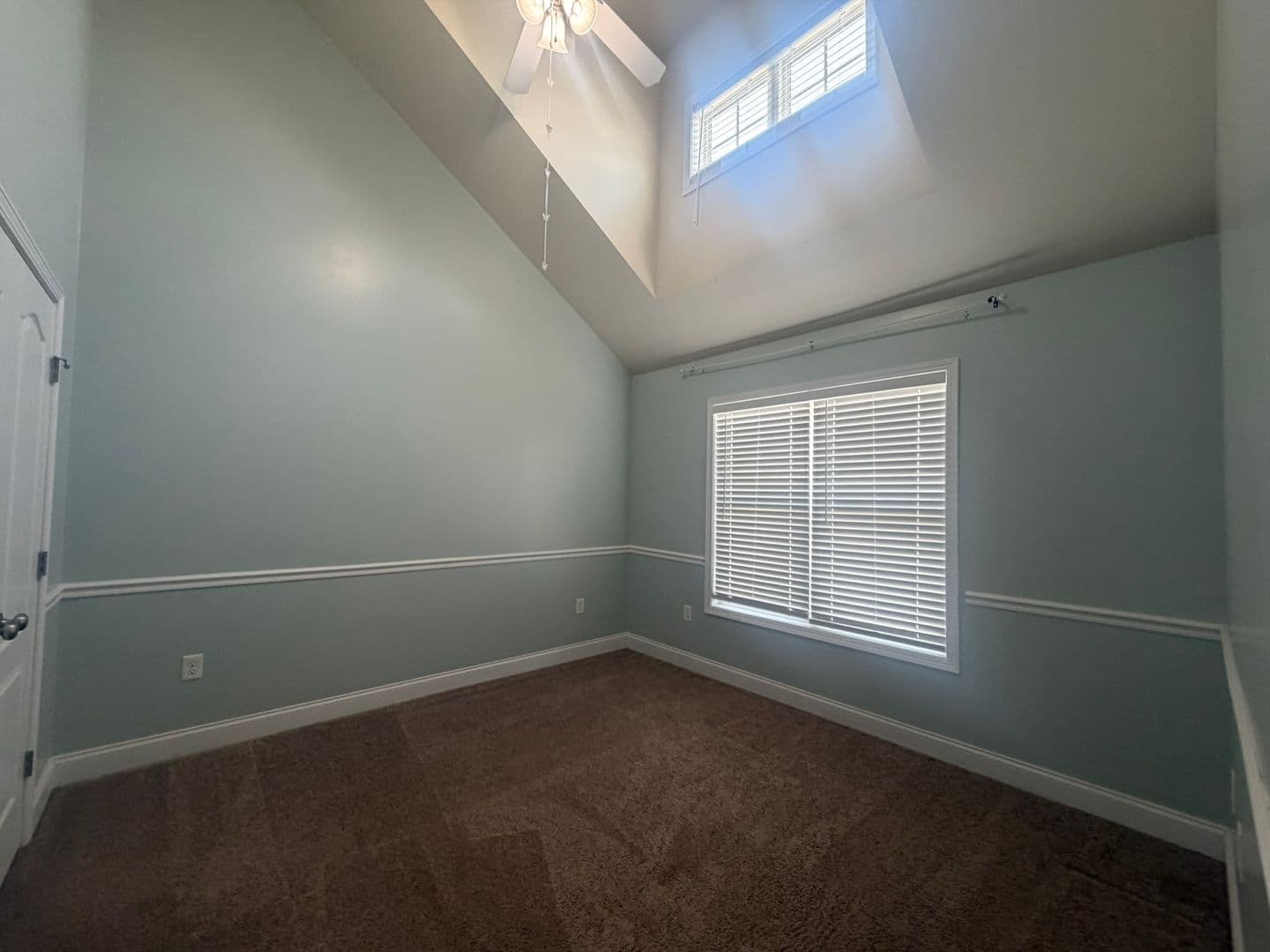 Fayetteville House: 3541 Castlefield Lane
