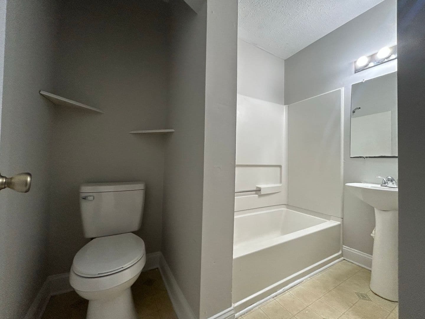 Fayetteville House: 1607 Ramsey Street