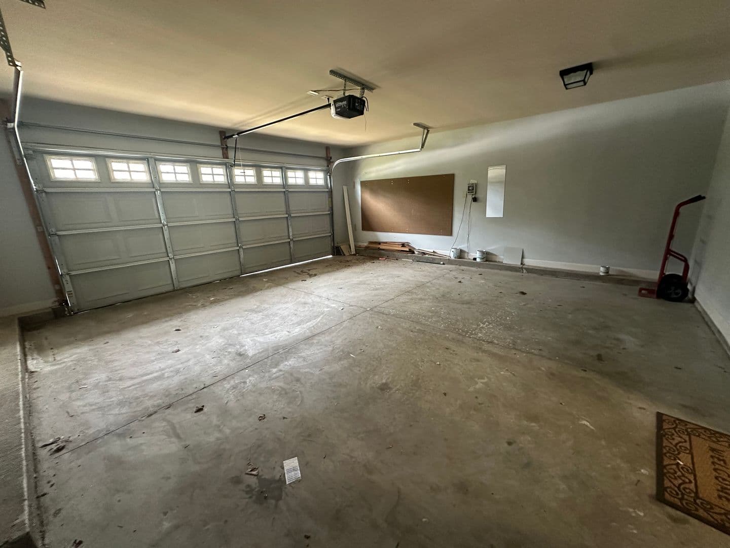 Fayetteville House: 4252 Redspire Ln