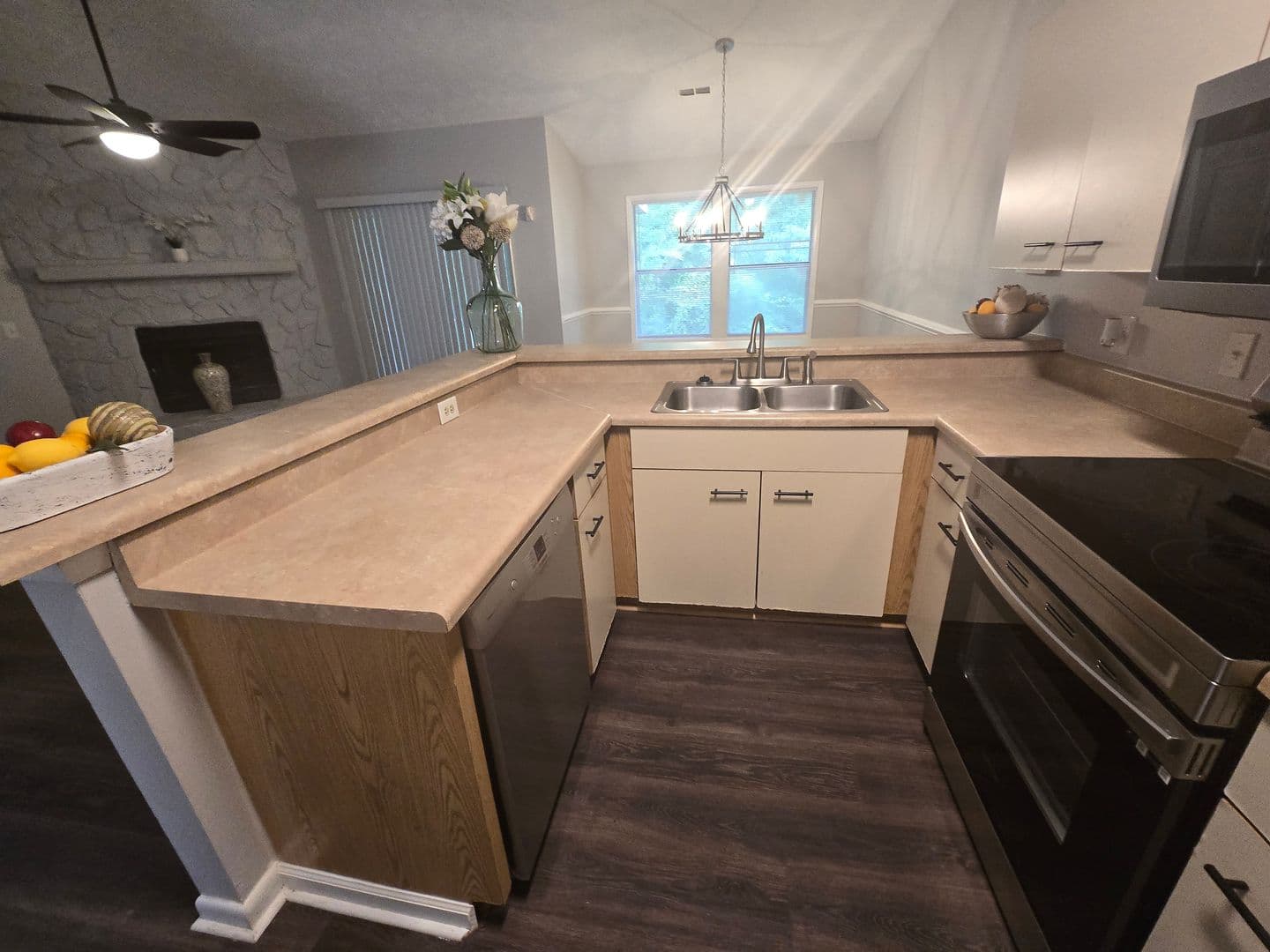 Fayetteville Condo: 6764-8 Willowbrook Drive