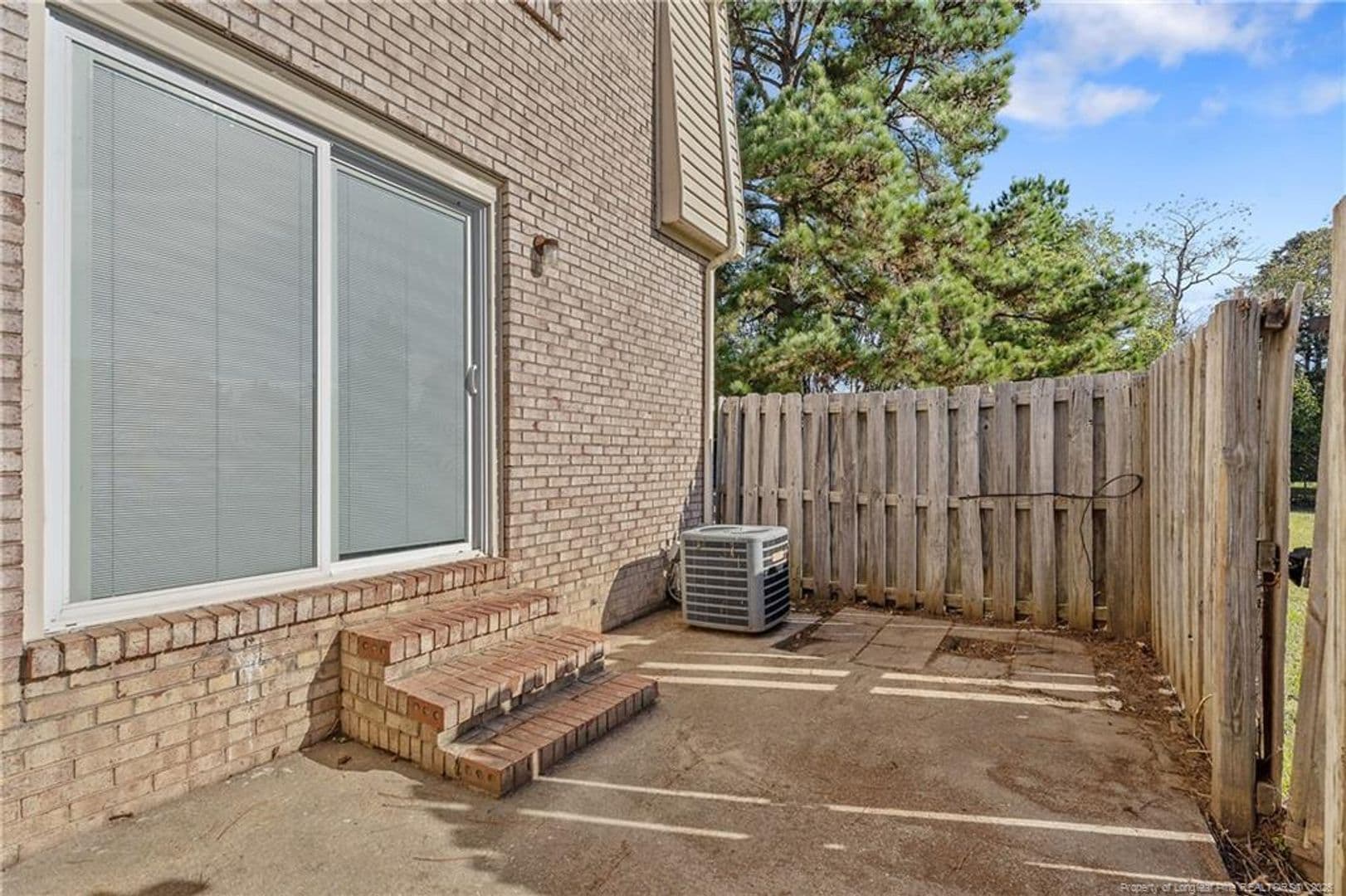 Fayetteville House: 416 Kirkcaldy