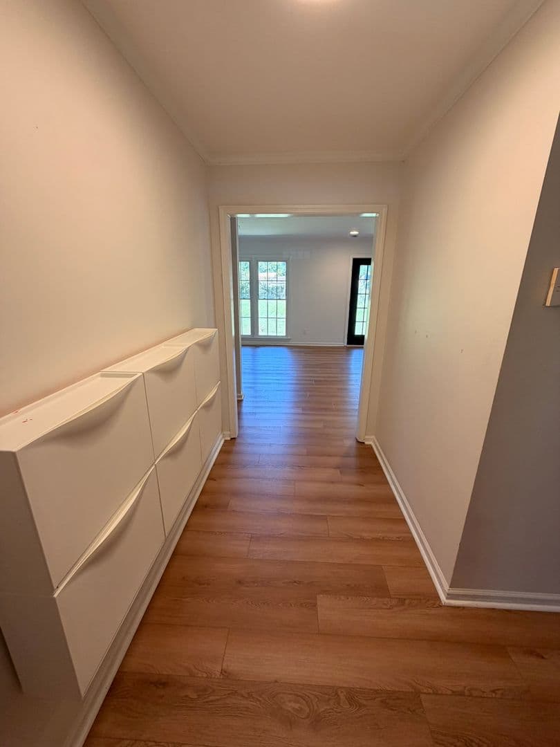 Fayetteville House: 6816 Woodmark Drive