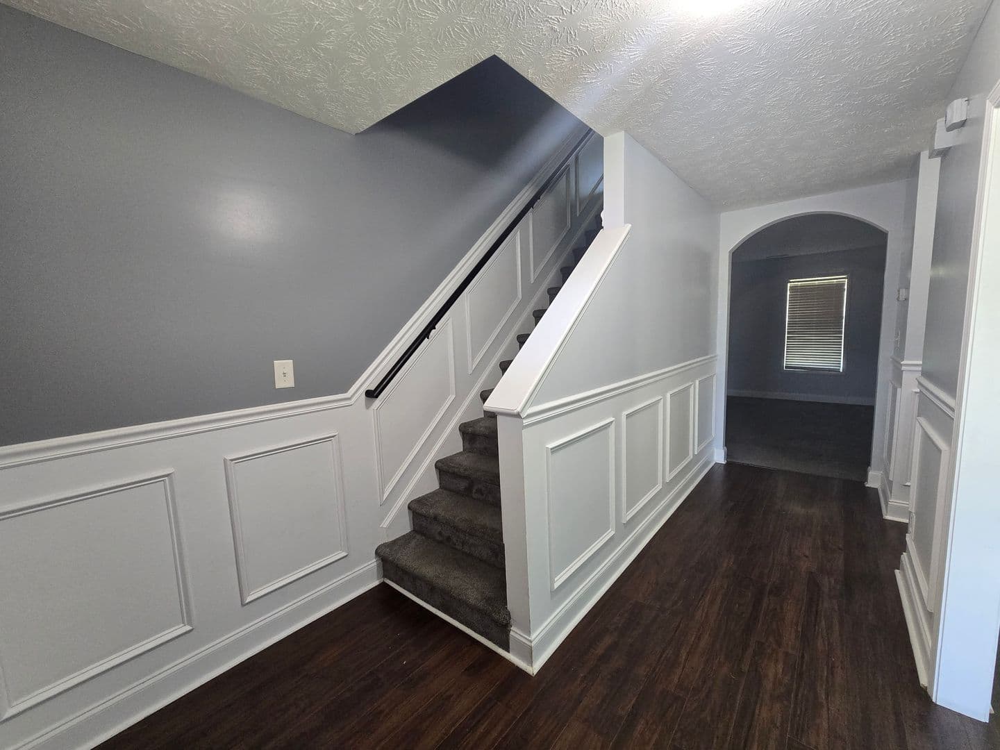 Raeford House: 103 Flag Lane